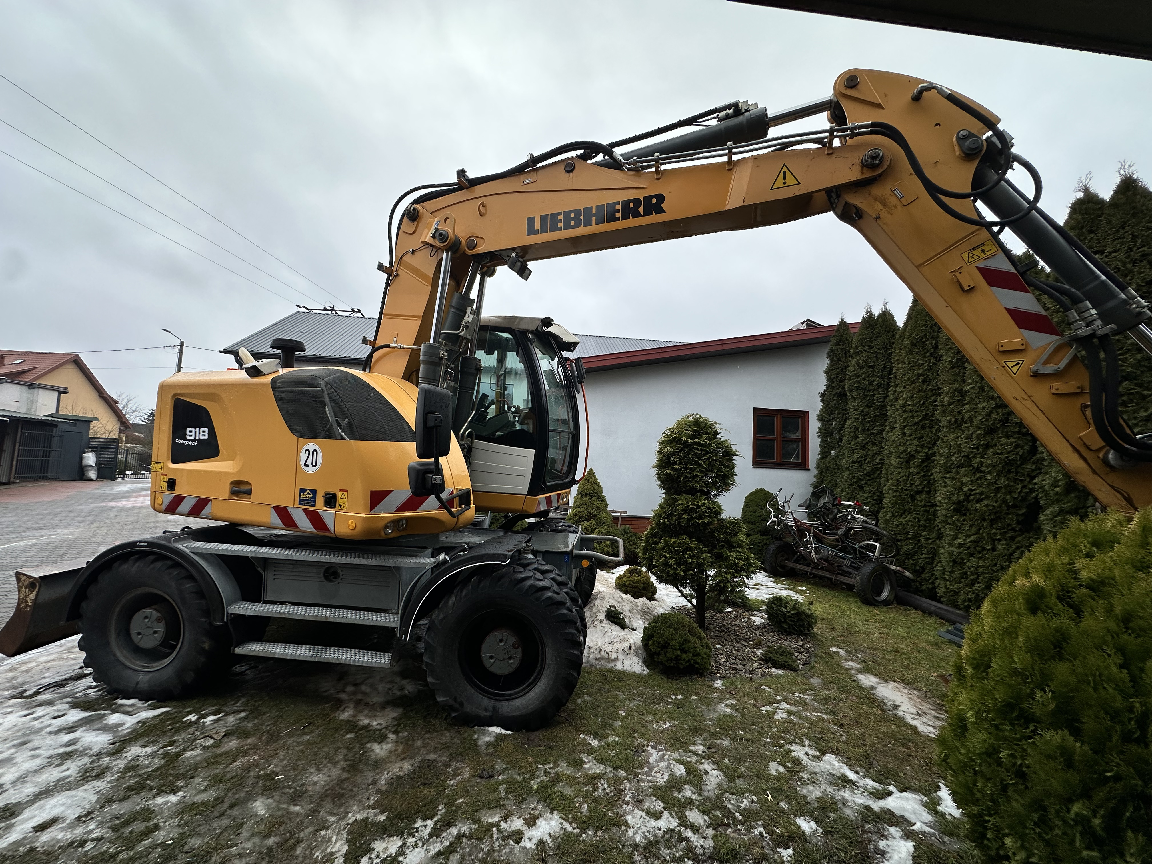 Koparka Liebherr A918 Compact — SPEC-KOP Leszek Marasek, Przysucha