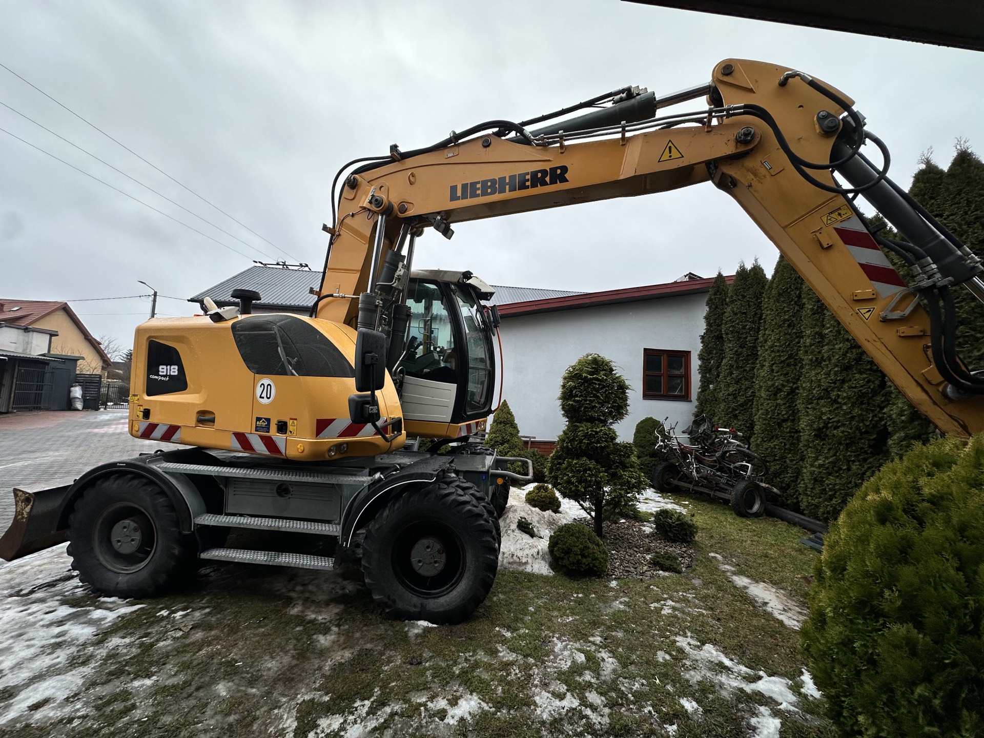 Koparka Liebherr A918 Compact — SPEC-KOP Leszek Marasek, Przysucha